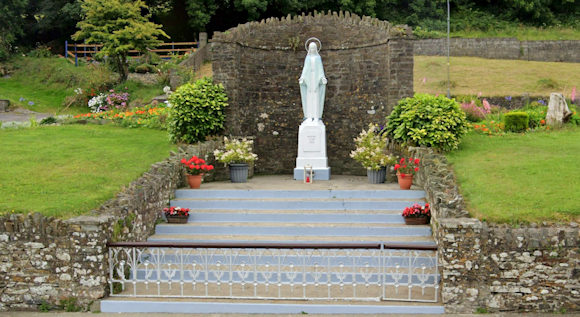 Courtmacsherry Grotto